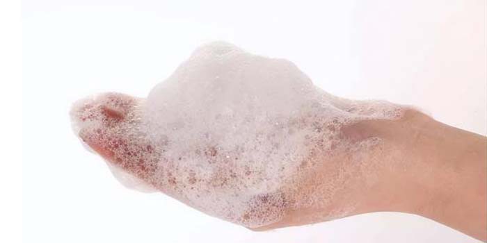 Cocamidopropyl betaine Cocamidopropyl betaine